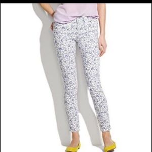 J.Crew blue flowers jeans 👖